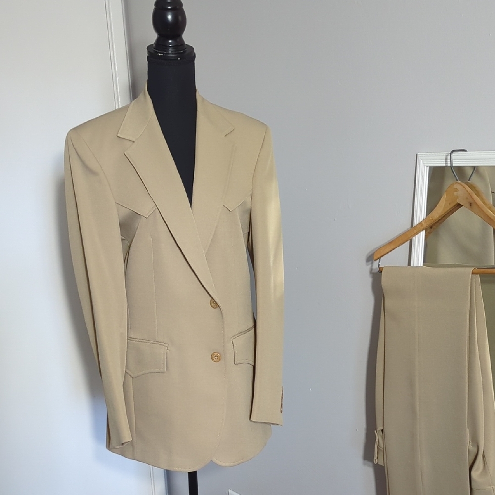 Haggar Beige Two-Button Suit Jacket